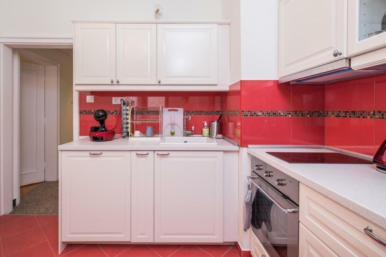 Designer & Luxurious, Business, One Bedroom In By Flat Mаnager *