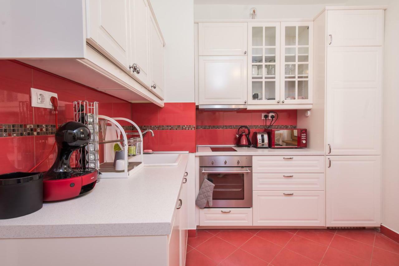Apartemen Designer & Luxurious, Business, One Bedroom In By Flat Mаnager